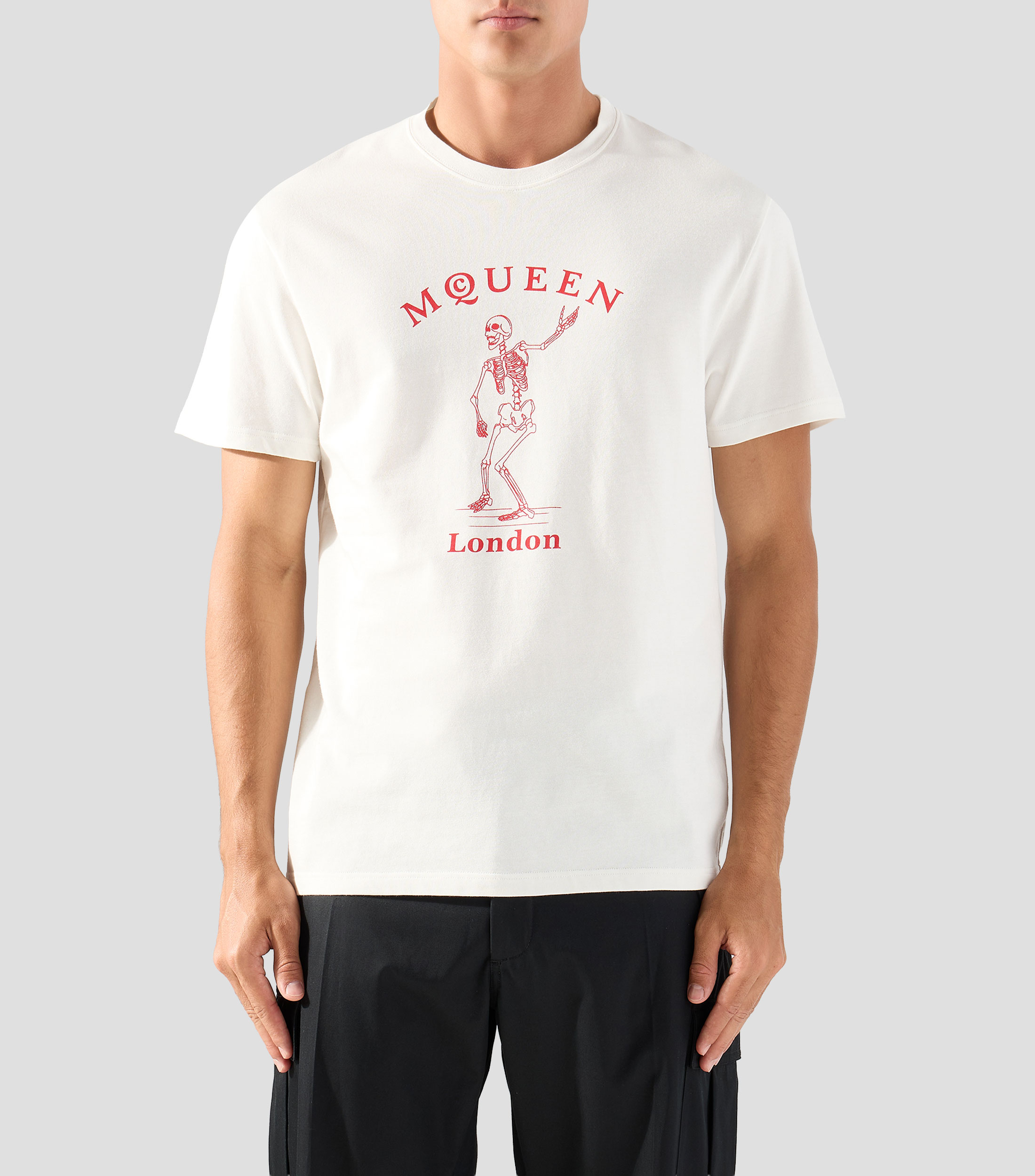 Playera de cuello redondo con manga corta estampada Hombre